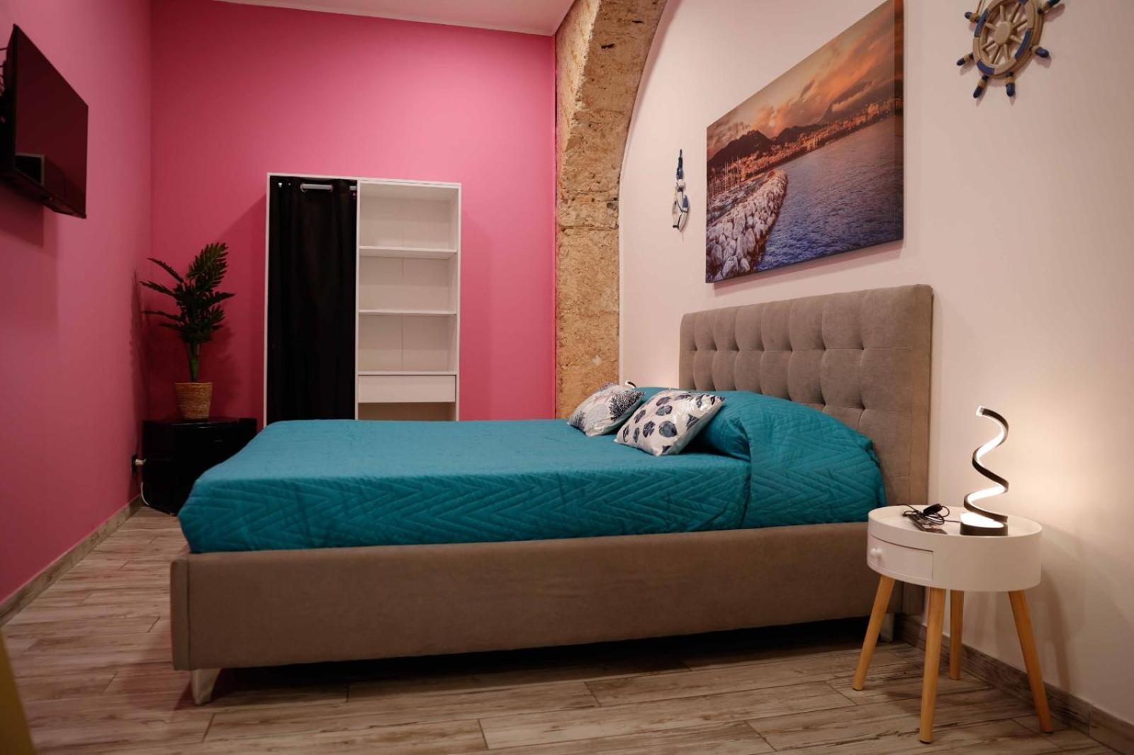Stay In The Heart Of Salerno - Near The Duomo "La Finestra Sul Borgo" Εξωτερικό φωτογραφία